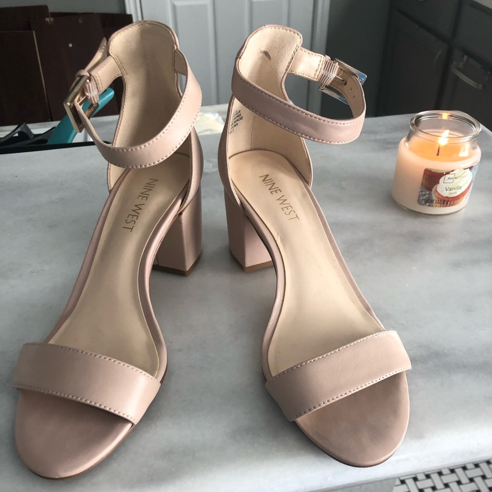 Nine West nude wedge heels